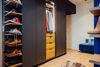 Einbauschrank in Ankleide